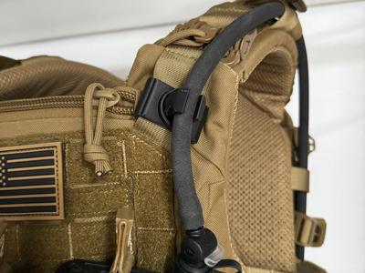 V2 camelbak or molle magnetic retention hose clip