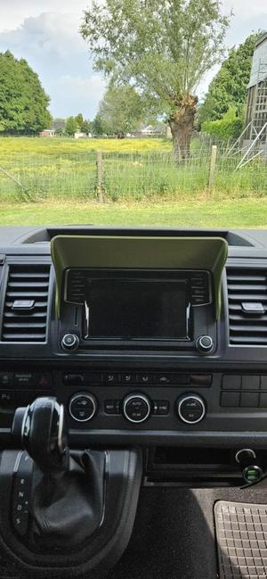 Volkswagen T6 Sunscreen
