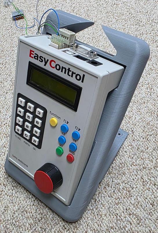 Halterung für Tams Mastercontrol (60°)