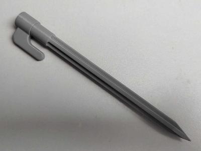 Tent / outdoor blanket peg