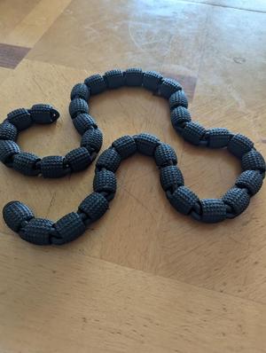 Textured Articulating Chain – Fidget