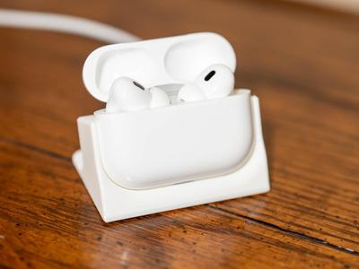 Airpods Stand that uses Apple Watch Charger 