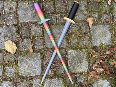 Collapsing Celtic Short Sword