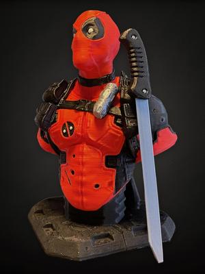 Deadpool bust ( with removable swords )
