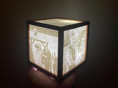 Cube lithograph Frame