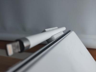 Apple Pencil Holder for the Ipad