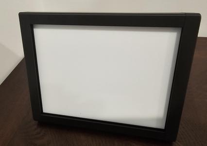Lithophane frame with magnets