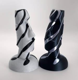 Moai Twist - Impossible Passthrough