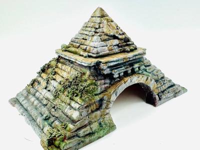 Pyramid Hideout