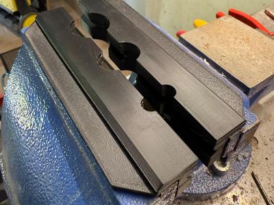 Vise Jaw Protectors 150mm with Round Core