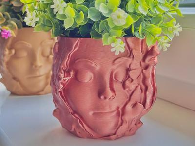 Wood Queen Planter / Pot / Vase