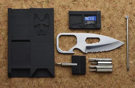 Credit card multitool V2