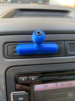  Volkswagen Tiguan phone holder - 17mm Ball Mount Remix