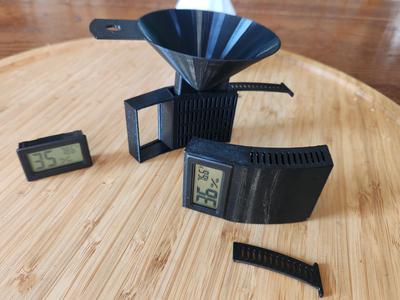 Desicant Box and Funnel for Spool Storage