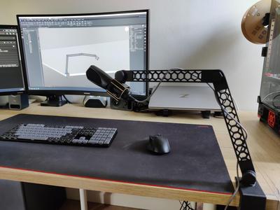 Adjustable Microphone Arm