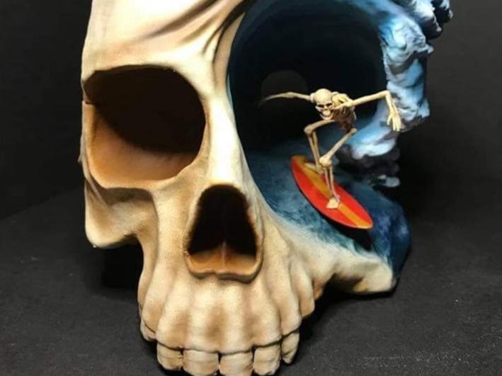 Skeleton surfing in a skull