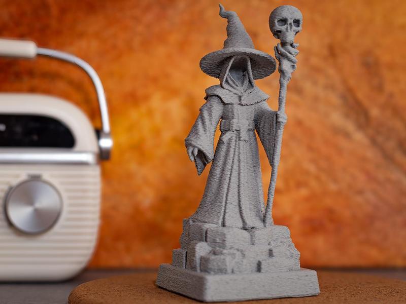 Faceless Sorcerer with Skull Staff 1