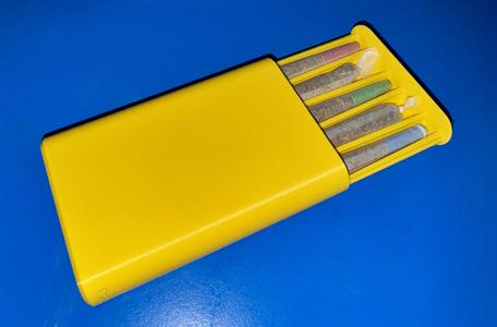 cforms magnetic 5 Joint Box -