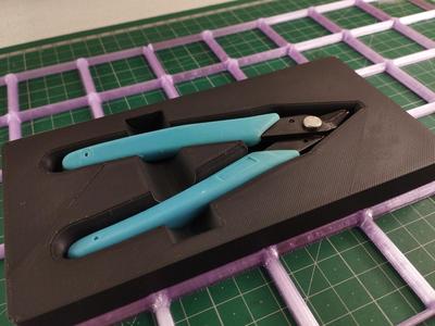Gridfinity Pliers/Cutters Holder