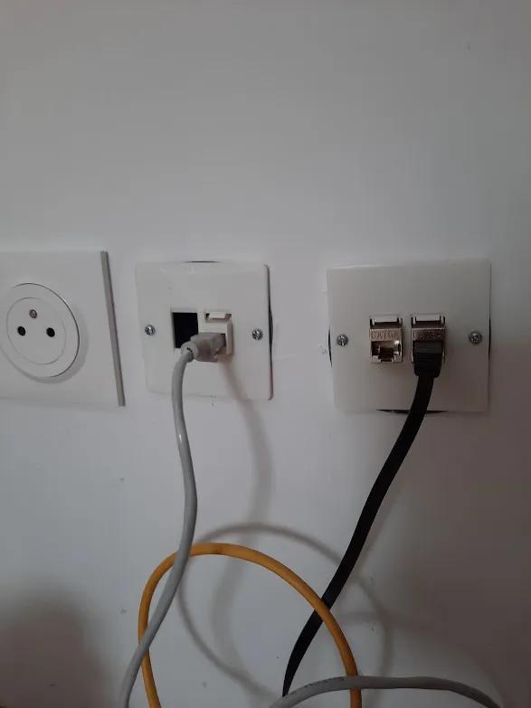 Plaque RJ45 Keystone (double et simple)   