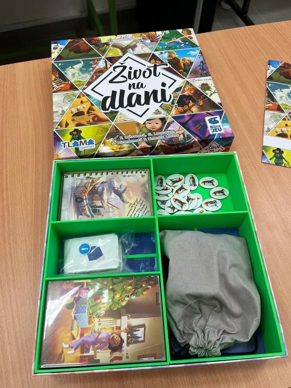 Život na dlani   