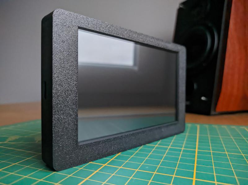 ESP32 with 5" Display Case (ESP32-8048S050)