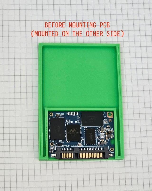2.5" adapter for SATA SSD on PCB