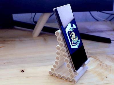 Roll's Stand – Adjustable Smartphone Support