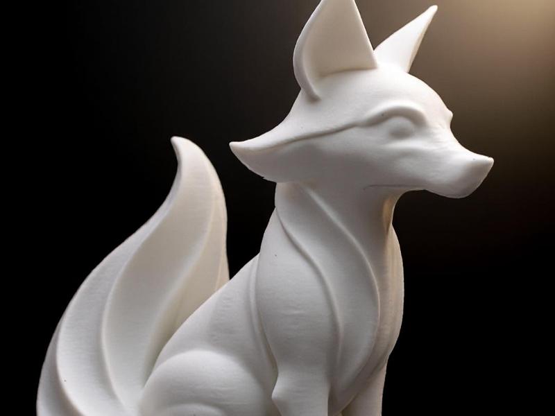 Mystic Fox – Elegance in Every Curve