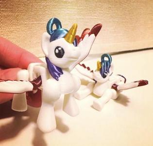 Articulated Unicorn Keychain Coloured