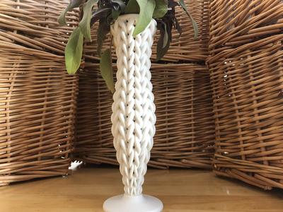 Knitted Fluted Vase