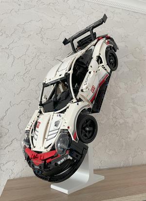 Lego Technic Car Stand to Porsche