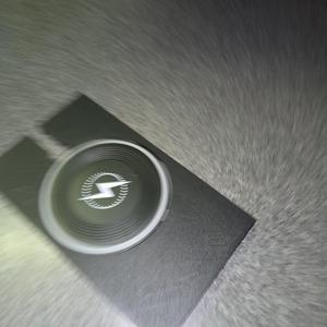 wireless charger box stronger frame.3mf