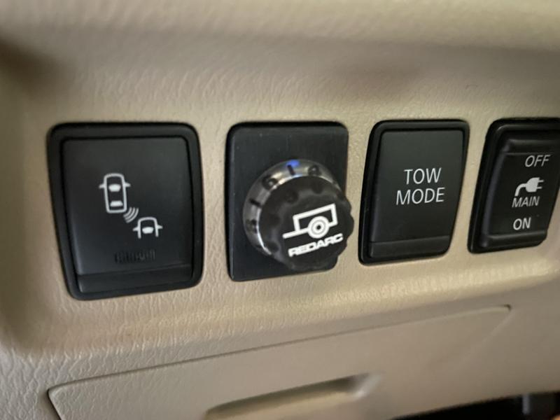 REDARC Brake Controller Switch Blank for Nissan Pathfinder R52