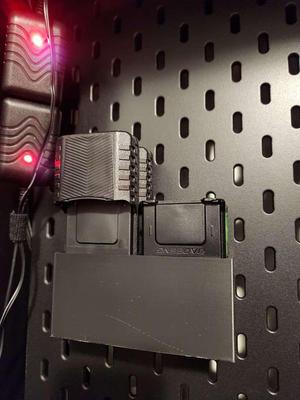 Baofeng UV5R Battery Storage SKÅDIS 
