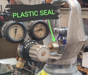 Welding Gas Bottle to Regulator seal