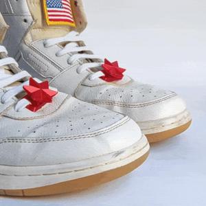 star shoelace buckle