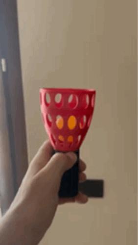 gioco lancia e prendi la pallina