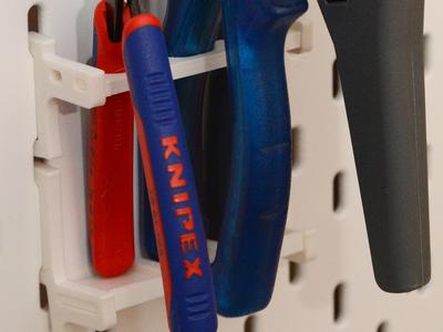 Plier holder for pegboards (e.g. IKEA Skadis or UPPSPEL)