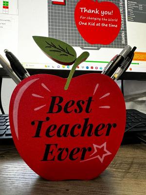 Apple Pen Holder Teacher's Desk