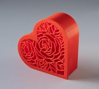 Heart & roses gift box