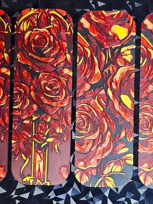 Gothic Roses Bookmark - Hueforge - 4 Colors