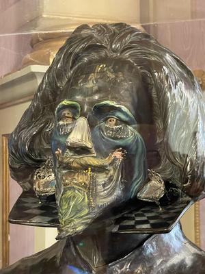 Salvador_Dalì_Bust