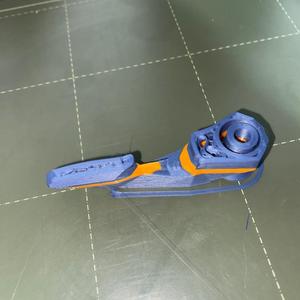 Spinning Fidget Arrow by 3esign.eth