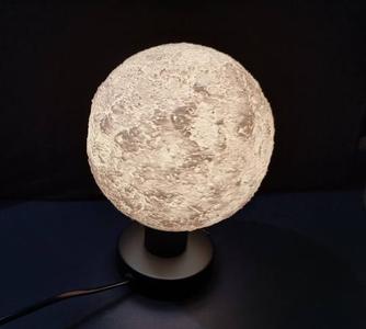 Venus Desk Lamp