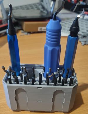 Deburring Tool Holder - Multibin Insert for 2x1x1 Bin