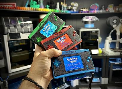 MacroSOS - 3D Printable GameBoy DS Lite Macro case.