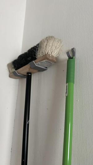 Broom Hook