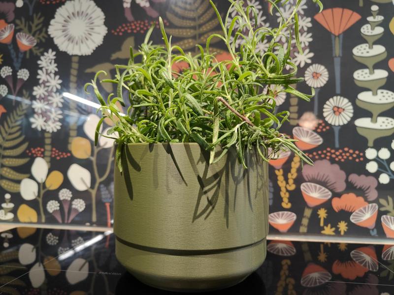 Self watering plant pot - M