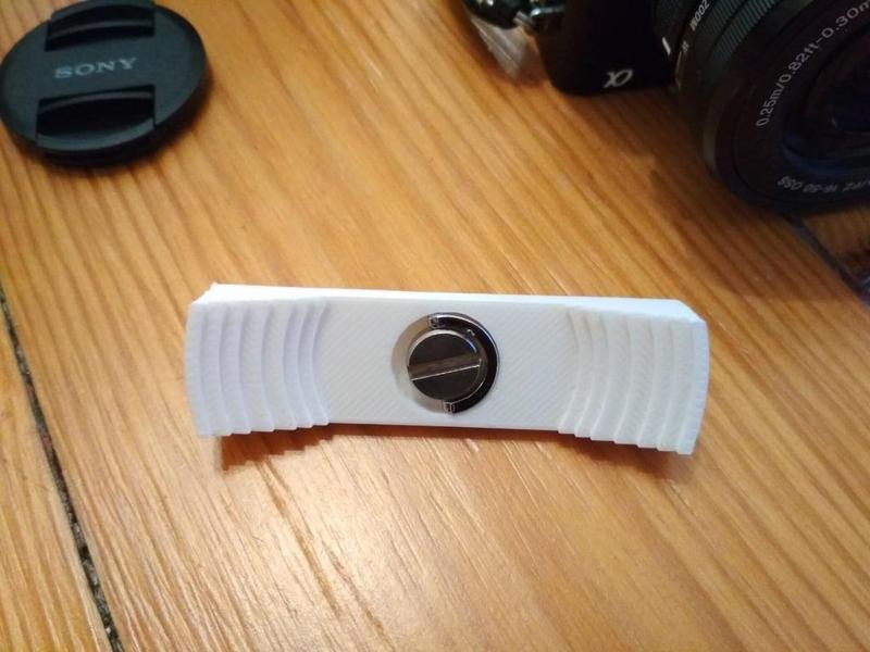 Camera lens cap holder 40 - 70 mm